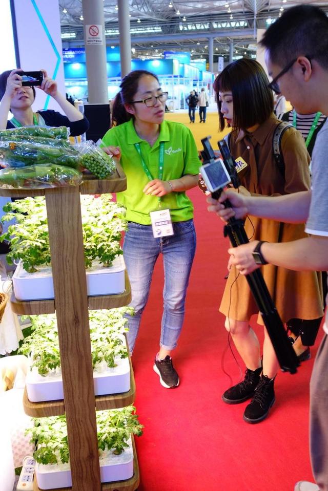 “互聯(lián)網(wǎng)+”農(nóng)業(yè)模式齊聚成都農(nóng)博會，尚作有機產(chǎn)品成焦點