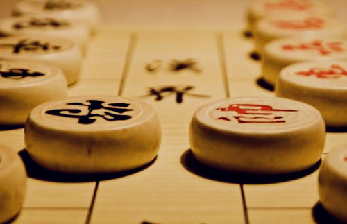 決勝新能源車：價格拖死戰(zhàn)、輿論聲量戰(zhàn)、產(chǎn)業(yè)兼并戰(zhàn)