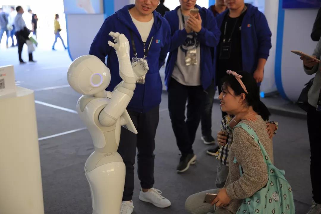 人工智能，從這里走向世界